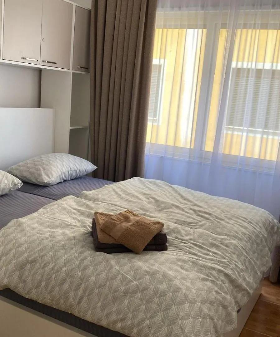 Sea View Apartman Qerret Golem  0*, Golem (Tirana) Albania